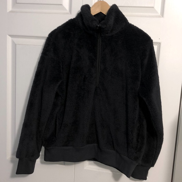 NWOT Fuzzy 3/4 zip sweater❄️ - Picture 1 of 4